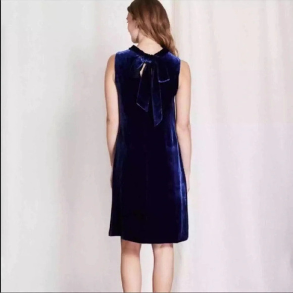 Boden blue velvet dress with tie neck size 6 - Picture 14 of 14